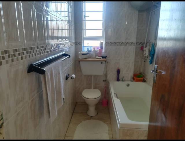 2 BEDROOM APARTMENT RENTED IN PARSONS HILL